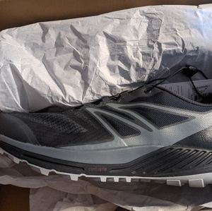 Salomon escape 2 size 11 trail running shoes